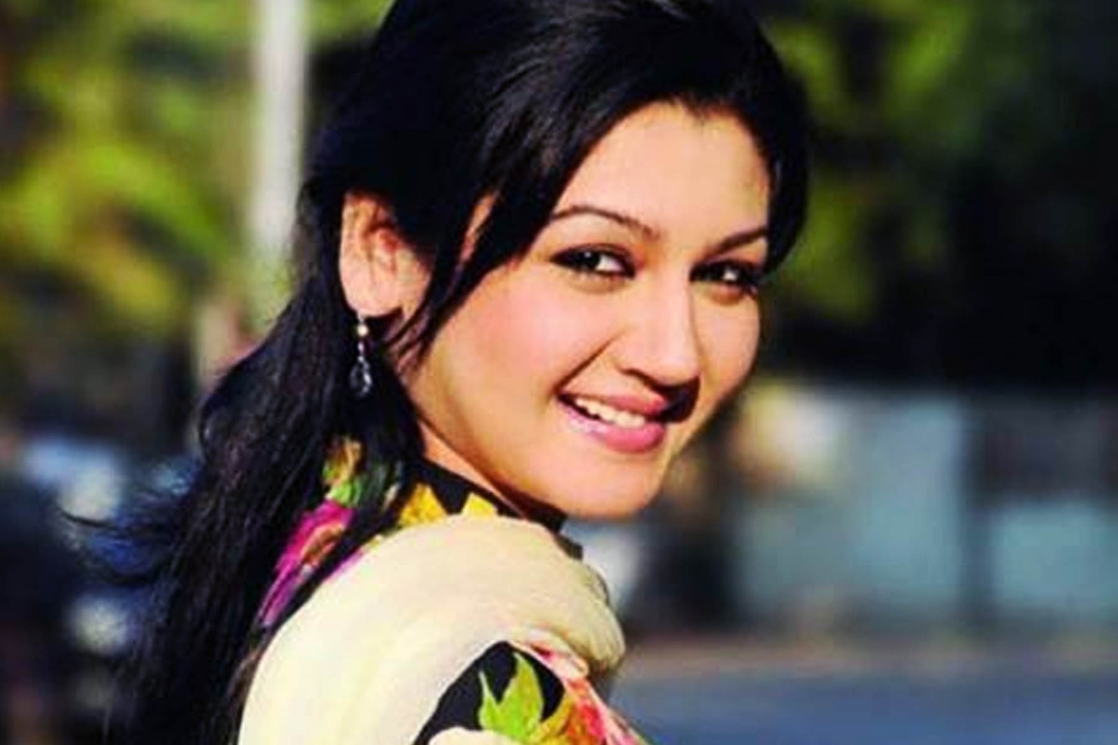 জয়া আহসান ভক্তদের জন্যে সুখবর শুধু ঢালিউড, টালিউড নয় এবার তিনি পা রাখছেন বলিউডে