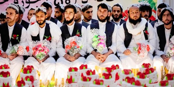 খরচ কমাতে আফগানিস্তানে গণবিয়ের আয়োজন