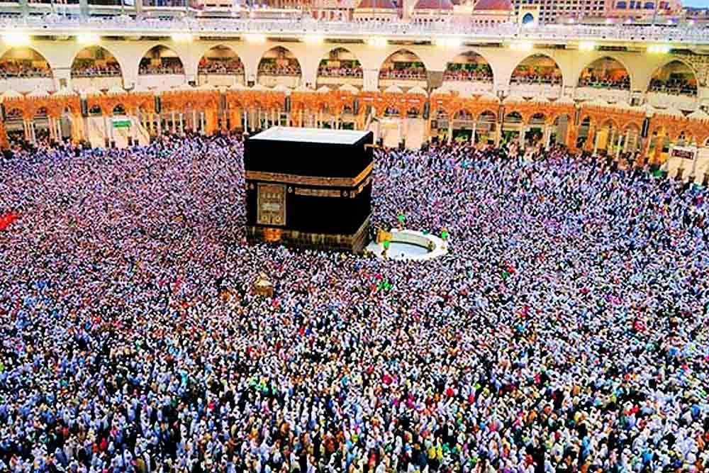 অনুমতি ছাড়া হজ করলে সৌদি আরবের কঠোর শাস্তির বিধান