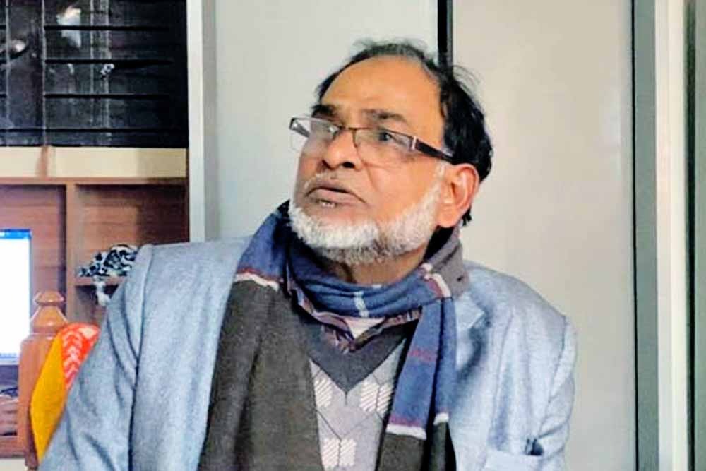 শরীয়তপুরে ঘুষ নেওয়ার ভিডিও ভাইরালের পর ভূমি কর্মকর্তাকে বদলি