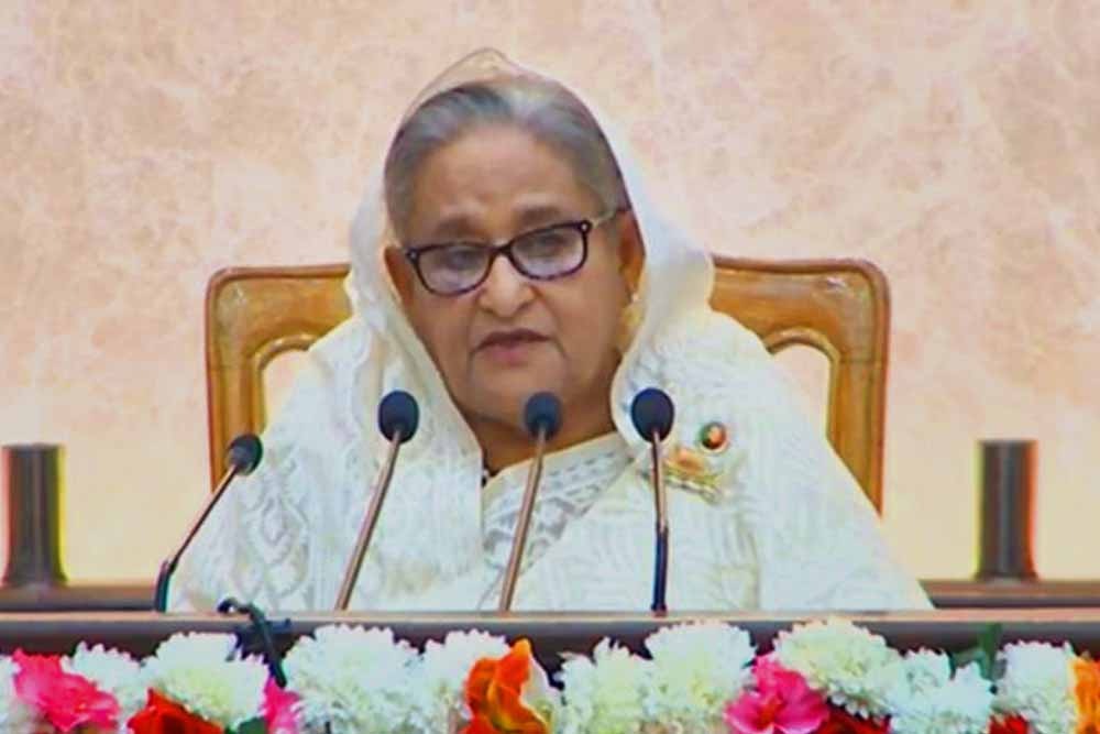 রমজানে দ্রব্যমূল্য নাগালে রাখতে জেলা প্রশাসকদের প্রধানমন্ত্রীর নির্দেশ