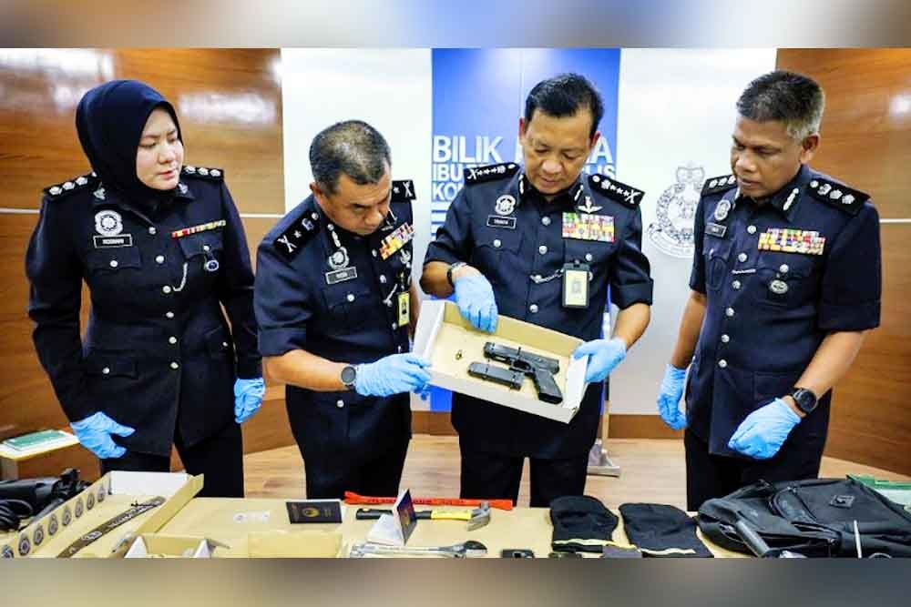 মালয়েশিয়ায় পুলিশের সাথে বন্দুকযুদ্ধে বাংলাদেশিসহ নিহত ৩