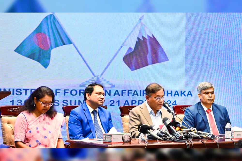 কাতারের আমিরের সফরে ৬ চুক্তি ৫ সমঝোতা স্মারক স্বাক্ষরের সম্ভাবনা: পররাষ্ট্রমন্ত্রী