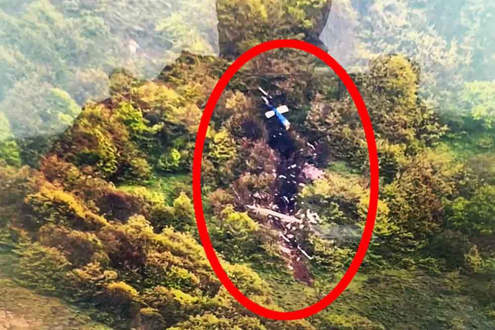 অন্য হেলিকপ্টারে থাকা কর্মকর্তা জানালেন, শেষ মুহূর্তে রাইসির হেলিকপ্টারে যা ঘটেছিল