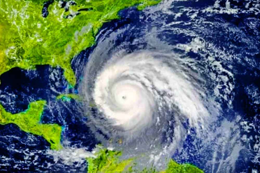 চোখ রাঙানি দিচ্ছে ঘূর্ণিঝড় ‘রেমাল’,  কিভাবে এর নাম দিল