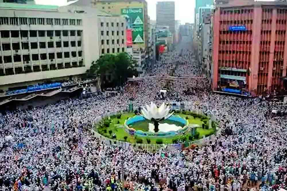 ফিরে দেখা – শাপলা চত্বরে  সেই ৫ মে রাতে হেফাজতের সমাবেশ