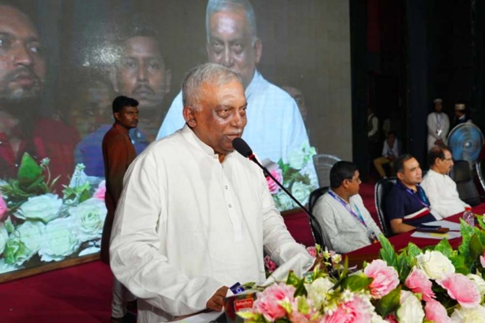 বেনজীর আহমেদের দুর্নীতির দায় পুলিশ বাহিনী নেবে না: স্বরাষ্ট্রমন্ত্রী