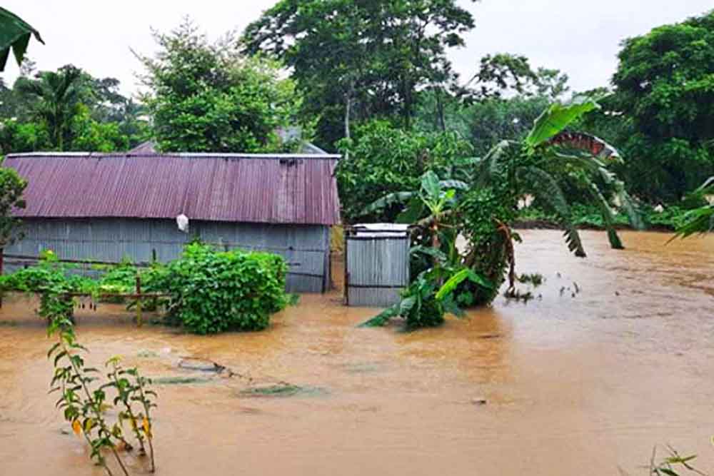 সিলেট বন্যা পরিস্থিতির ভয়াবহ অবনতি, দুর্ভোগে মানুষ