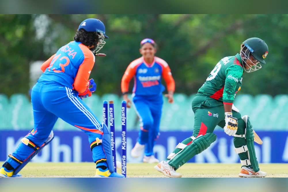 এশিয়া কাপে সেমিফাইনাল থেকে বাংলাদেশের বিদায়, ফাইনালে ভারত