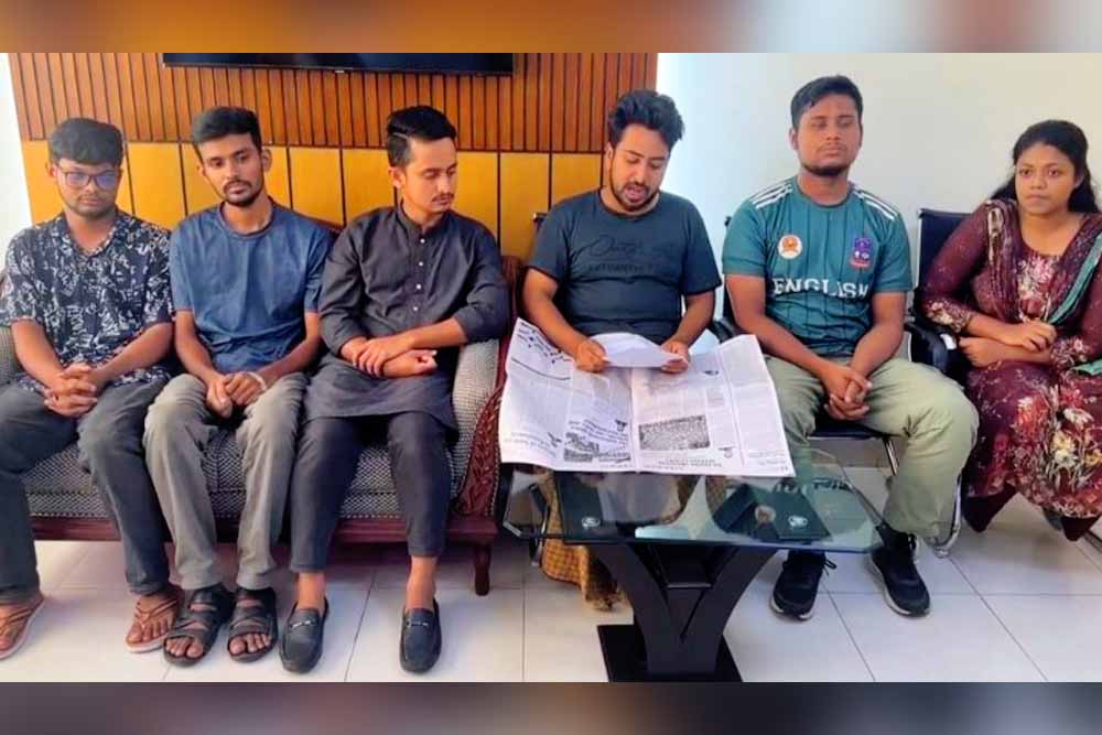 ডিবি হেফাজত থেকে পরিবারের কাছে হস্তান্তর করা হয়েছে সেই ৬ সমন্বয়ককে