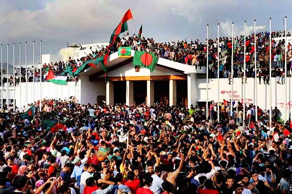 যে চারজনের কারণে শেখ হাসিনার পতন