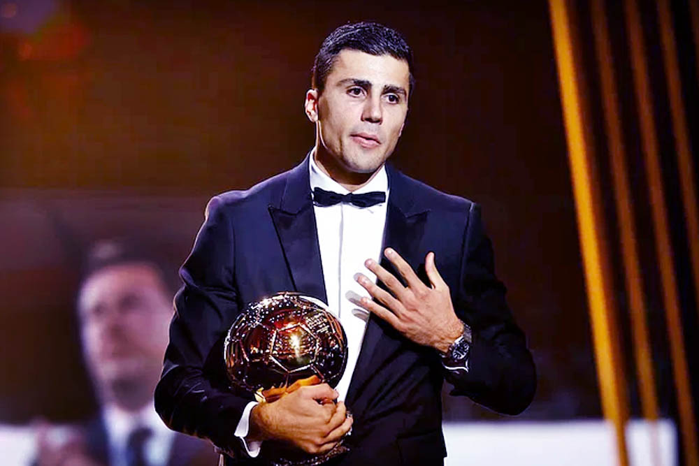 স্প্যানিশ ফুটবলার রদ্রি প্রথমবার ব্যালন ডি’অর জিতলেন