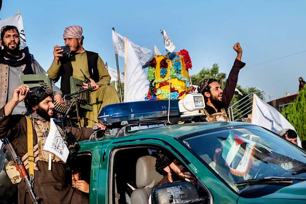 তালেবানকে সন্ত্রাসী সংগঠনের তালিকা থেকে বাদ দিচ্ছে রাশিয়া