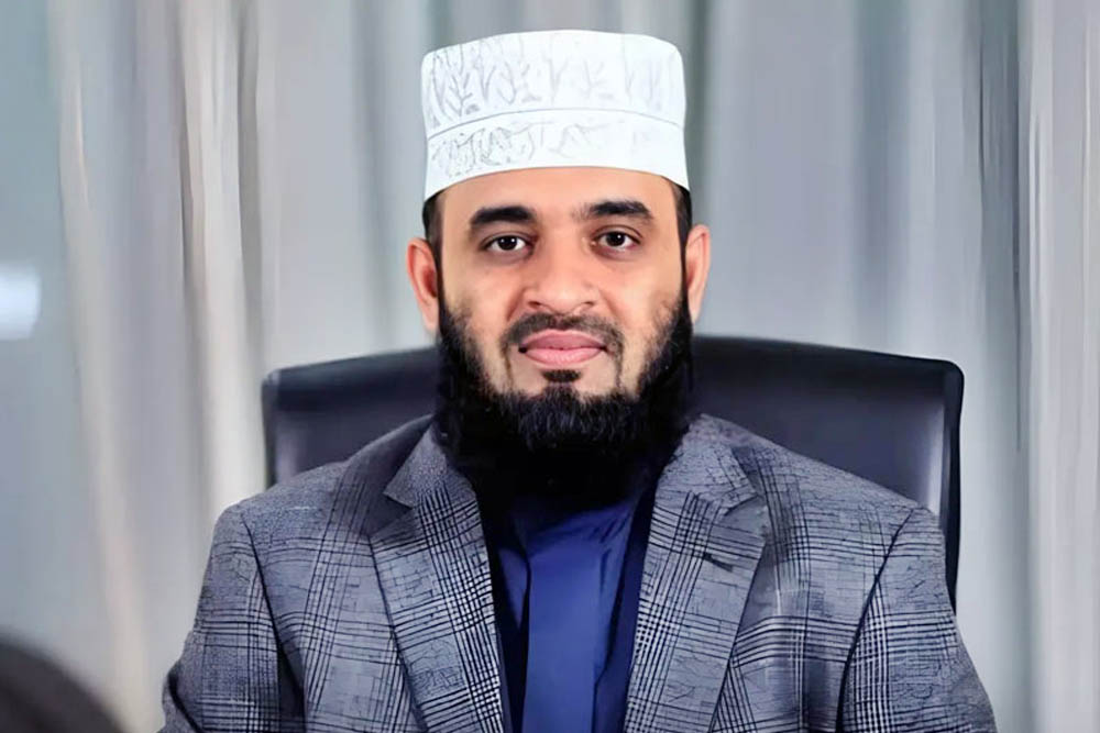 দেশবাসীর প্রতি মিজানুর রহমান আজহারির যে আহ্বান