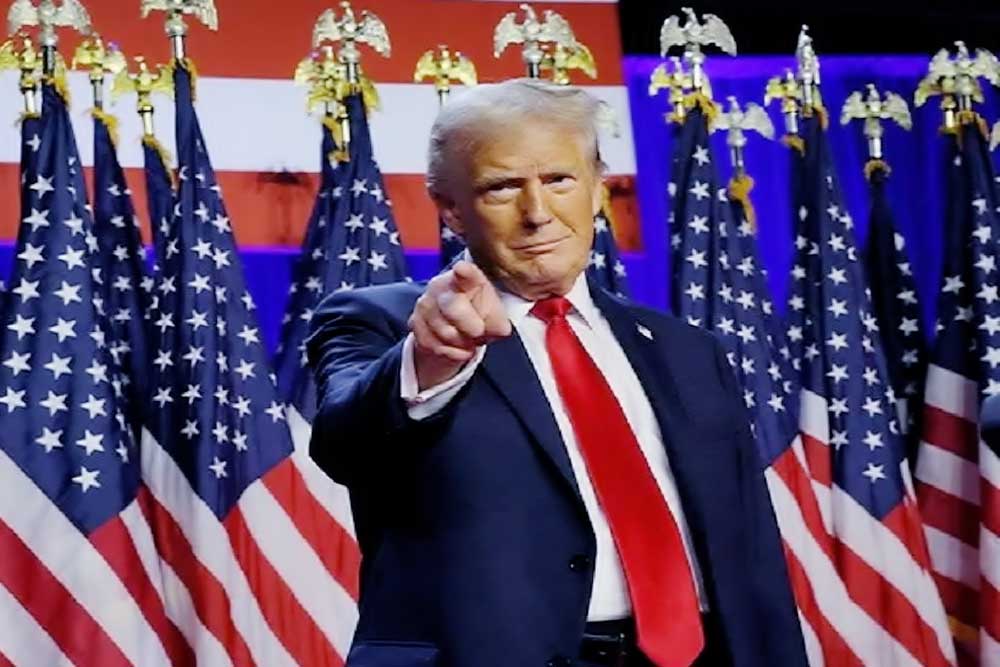 প্রেসিডেন্টের দায়িত্ব নিয়েই ডোনাল্ট ট্রাম্প যে ৭ কাজ করবেন