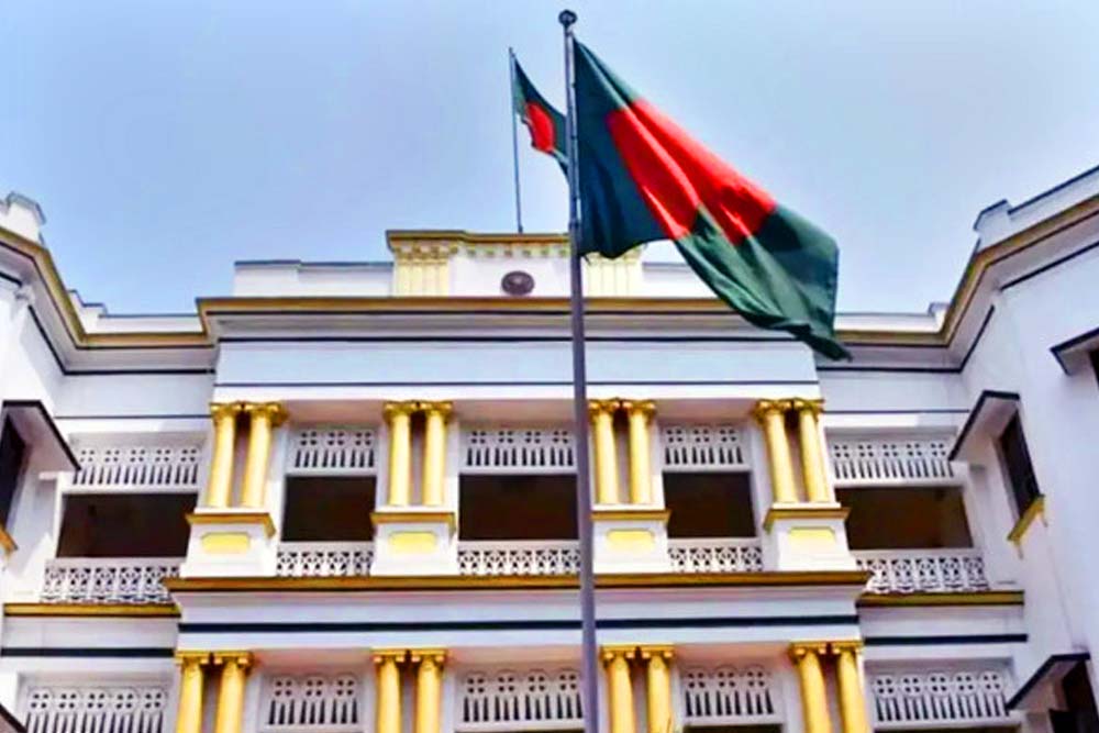 ভারতীয়দের জন্য ভিসা সীমিত করলো বাংলাদেশ