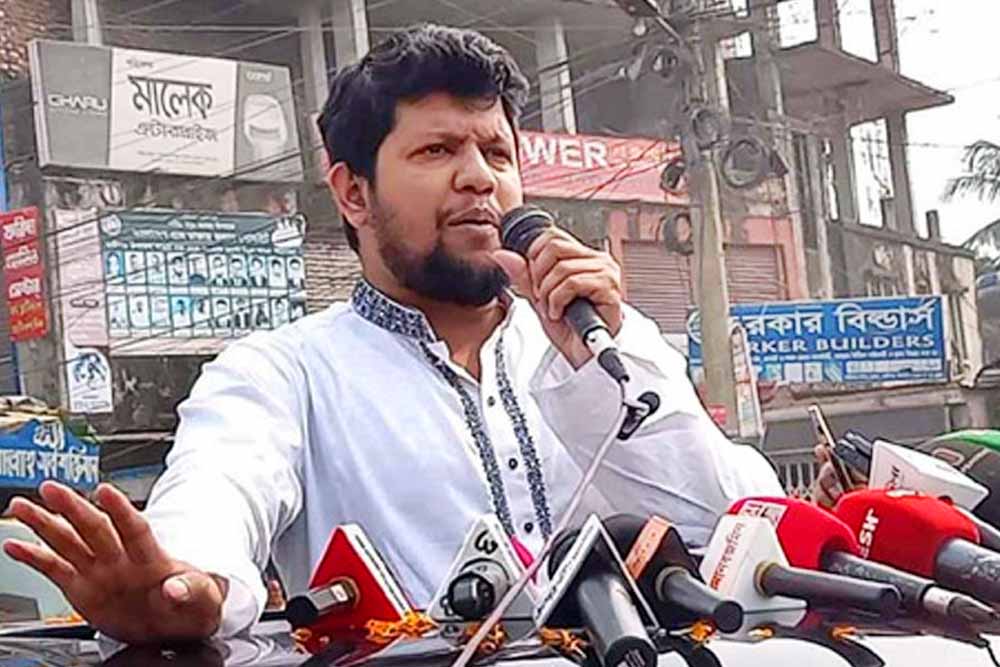 আওয়ামী লীগকে কোনোভাবেই নির্বাচন করতে দেওয়া হবে না: উপদেষ্টা মাহফুজ