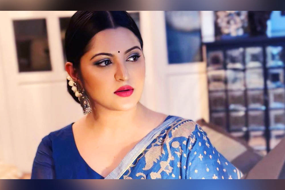 ব্যবসায়ী নাসিরের মামলায় পরীমনির নামে গ্রেপ্তারি পরোয়ানা জারি