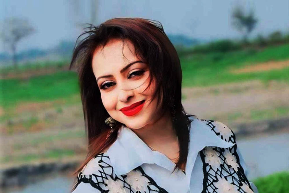 না ফেরার দেশে জাতীয় পুরস্কারপ্রাপ্ত অভিনেত্রী অঞ্জনা রহমান