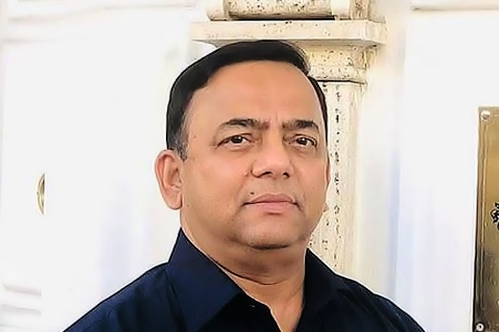 বেনজীরকে ইন্টারপোলের মাধ্যমে গ্রেপ্তারি পরোয়ানা জারির আদেশ