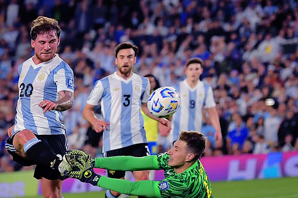 ব্রাজিলকে নিয়ে ‘ছেলেখেলা’ আর্জেন্টিনা জিতেছে ৪-১ গোলে