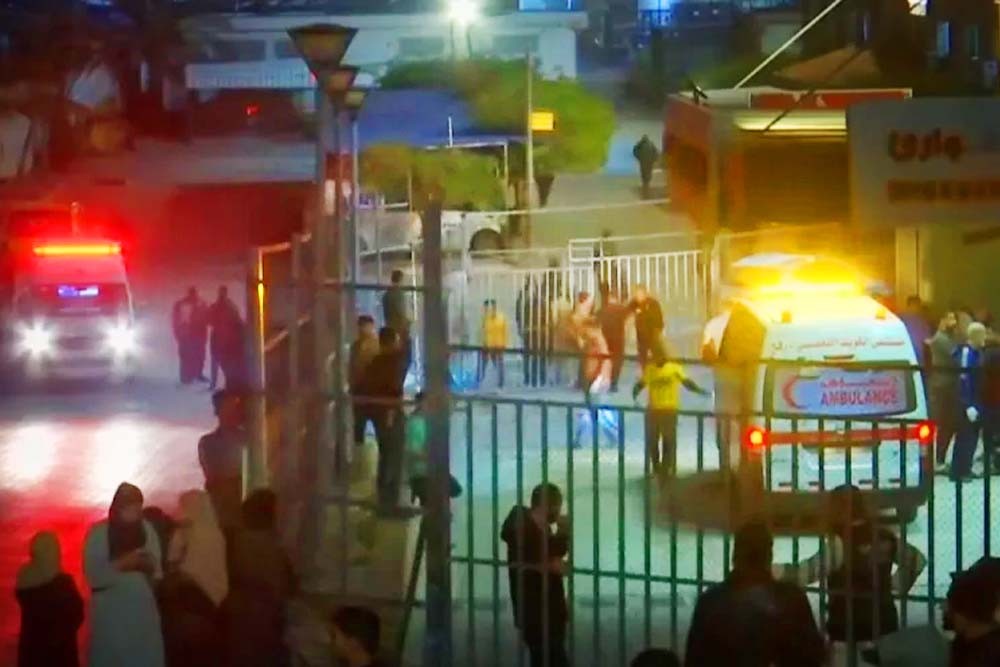 যুদ্ধবিরতি বাড়ার আশা ভেস্তে দিয়ে গাজায় ইসরায়েলি হামলা, নিহত বেড়ে ২৩২