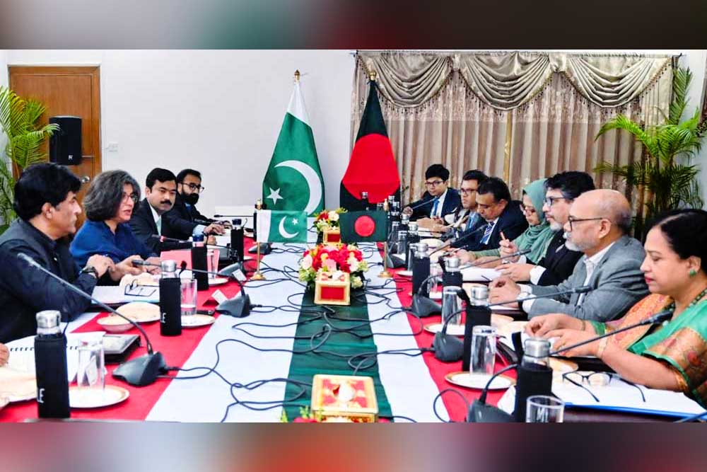 পাকিস্তানের কাছে ৪.৩২ বিলিয়ন ডলার ন্যায্য হিস্যা চাইলো বাংলাদেশ