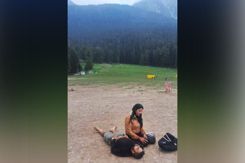 কাশ্মীরে হামলার ভয়ংকর সেই ঘটনার বর্ণনা দিলেন বেঁচে যাওয়া সোহিনী