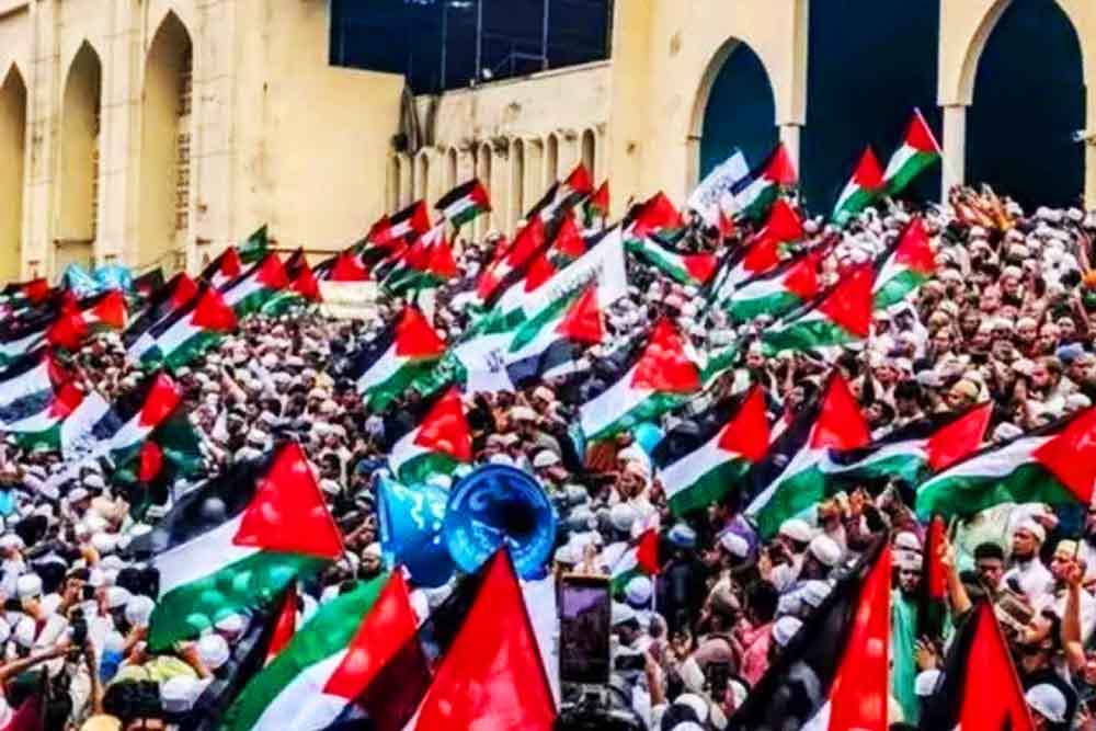 গাজায় গণহত্যার প্রতিবাদে শিক্ষক-শিক্ষার্থীদের সঙ্গে সংহতি একাধিক ছাত্র সংগঠনের