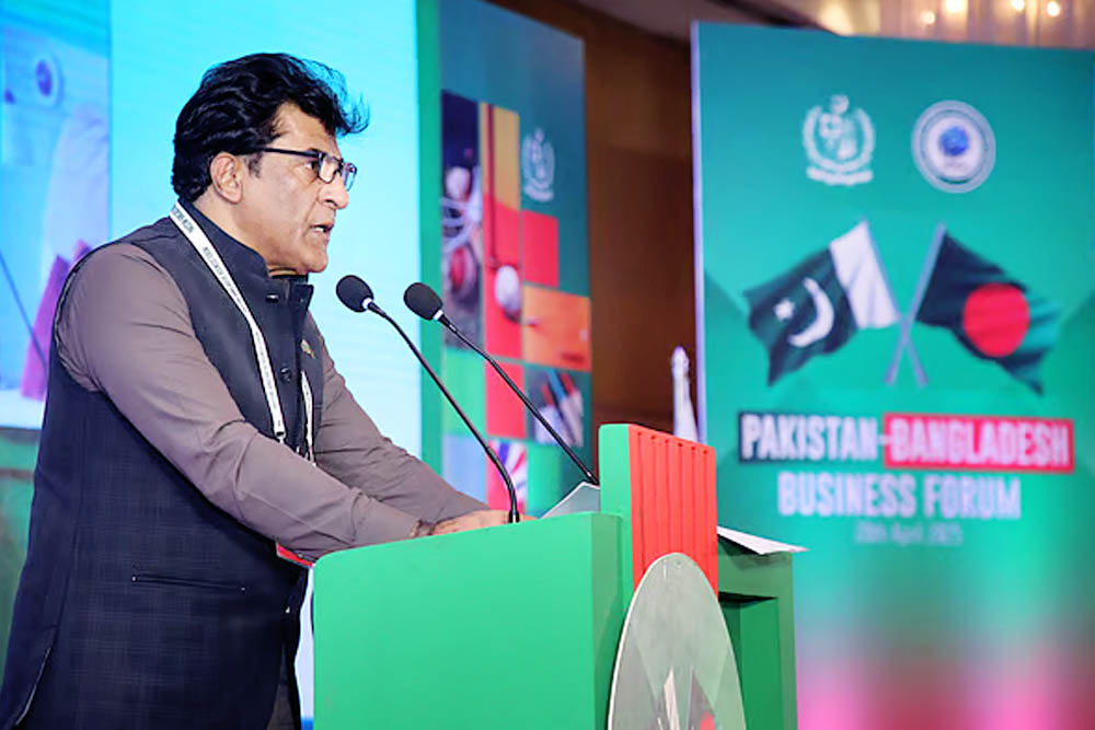 হঠাৎ ছুটিতে পাকিস্তানের হাইকমিশনার, নানান জল্পনা চলছে