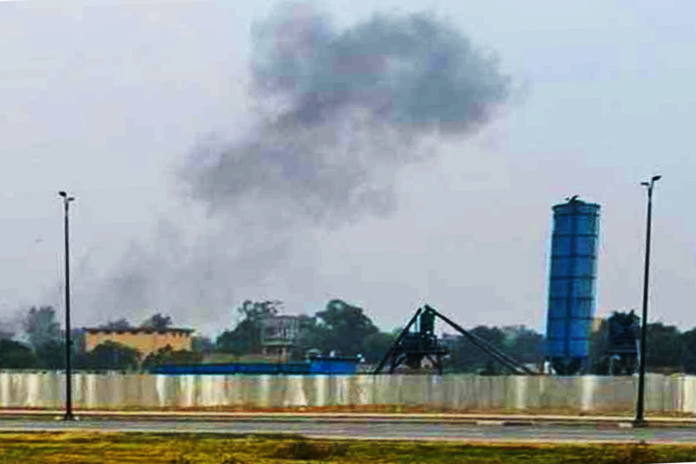 বিস্ফোরক বোঝাই ভারতীয় ড্রোন ভূপাতিত করল পাকিস্তান