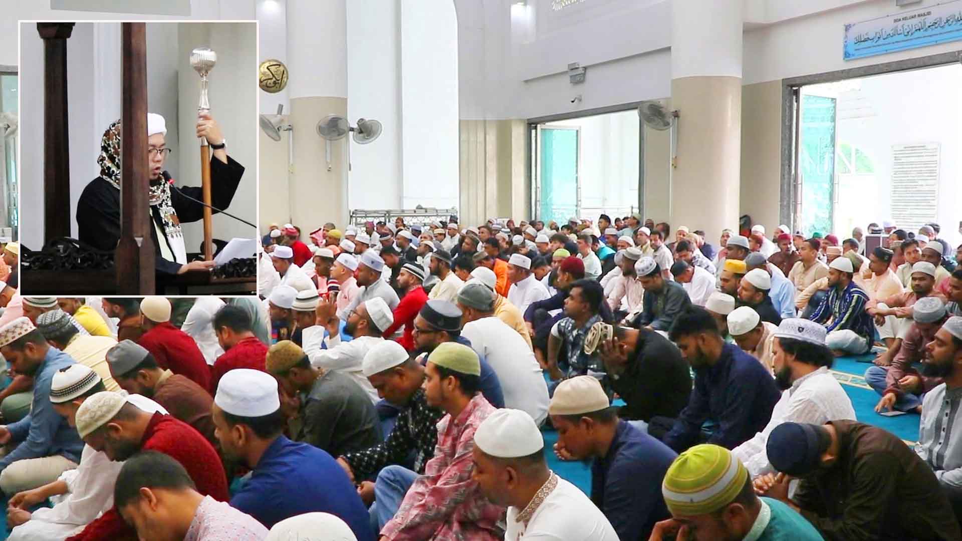 ত্যাগের মহিমা ও ধর্মীয় ভাবগাম্ভীর্যে মালয়েশিয়ায় পবিত্র ঈদ উল আযহা পালন