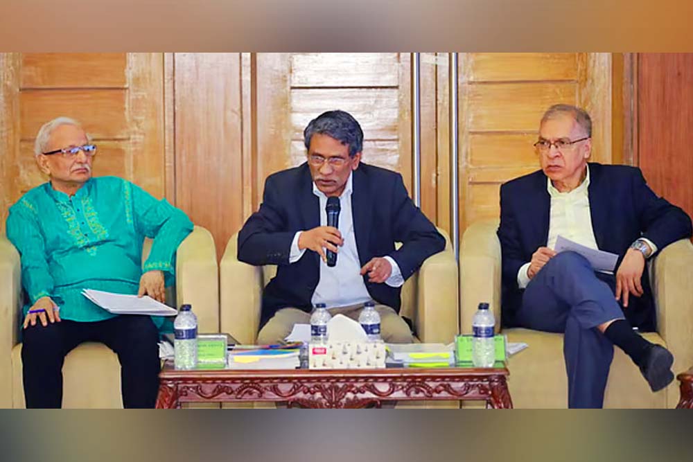 আলোচনার মধ্য দিয়ে জাতীয় ঐকমত্যে পৌছতে পারবো: আলী রীয়াজ