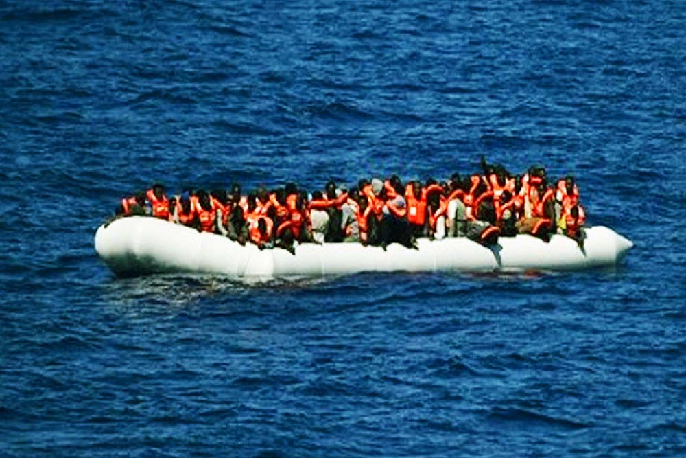 অবৈধ সমুদ্রপথে ইউরোপ প্রবেশে শীর্ষে বাংলাদেশ