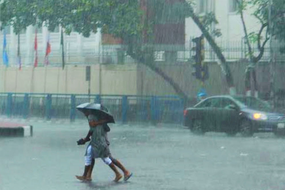 টানা বৃষ্টিপাত থাকবে আরও কয়েকদিন, জানাল আবহাওয়া অধিদপ্তর