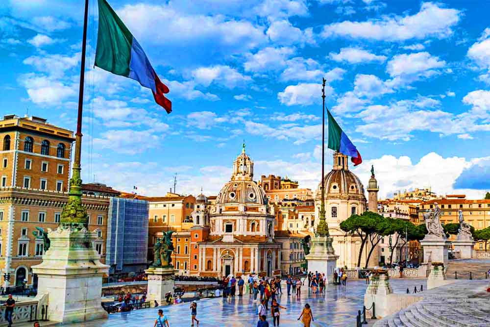 ইতালি প্রায় ৫ লাখ নতুন ওয়ার্ক ভিসা ইস্যু করবে