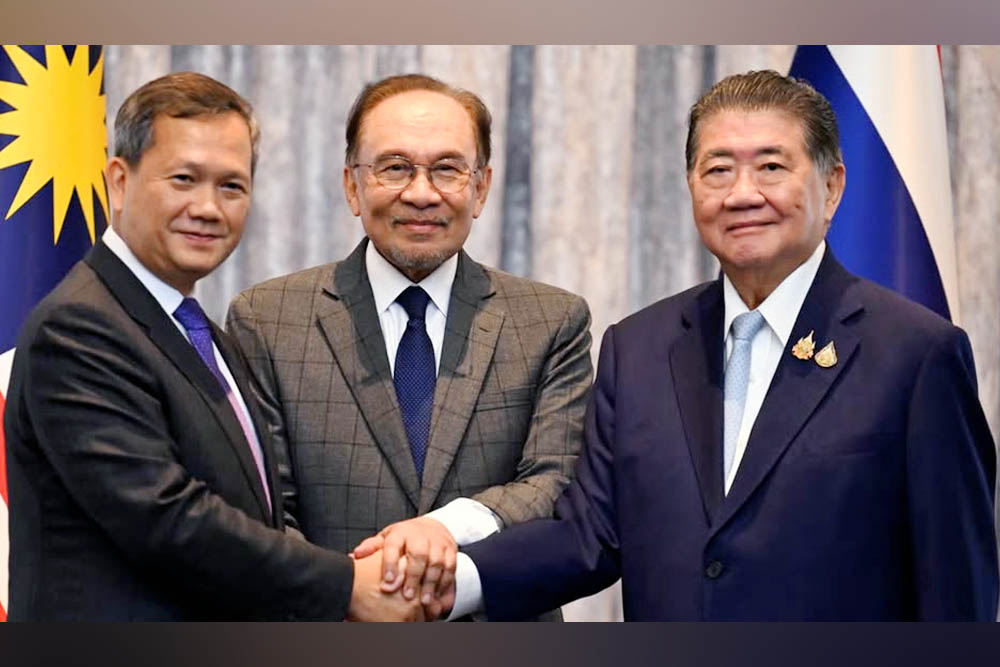 মালয়েশিয়ার মধ্যস্থতায় যুদ্ধবিরতিতে রাজি থাইল্যান্ড ও কম্বোডিয়া