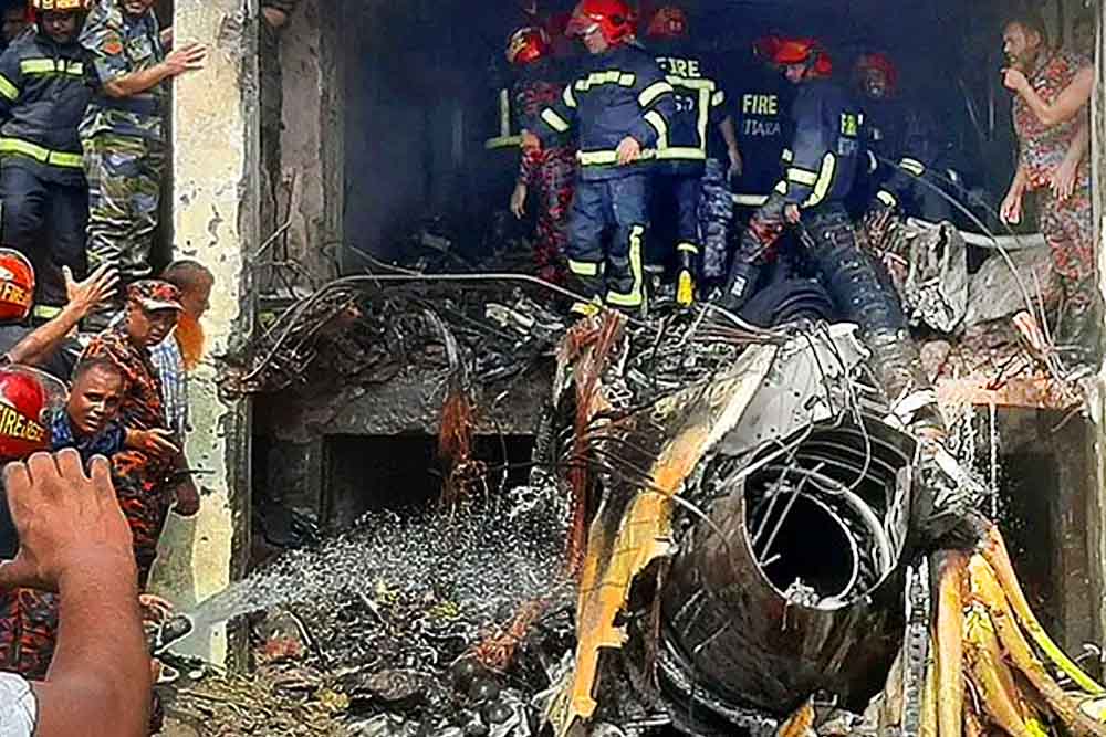 বিধ্বস্ত বিমানটি প্রশিক্ষণ নয়, ছিল যুদ্ধবিমান : আইএসপিআর