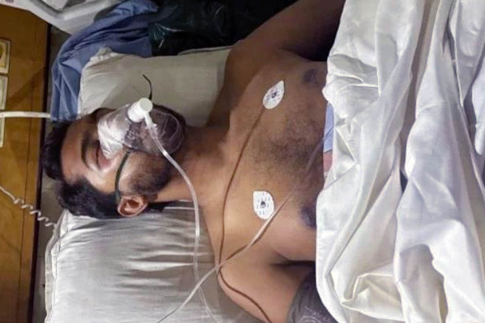 নুরুল হক নুর আইসিইউতে