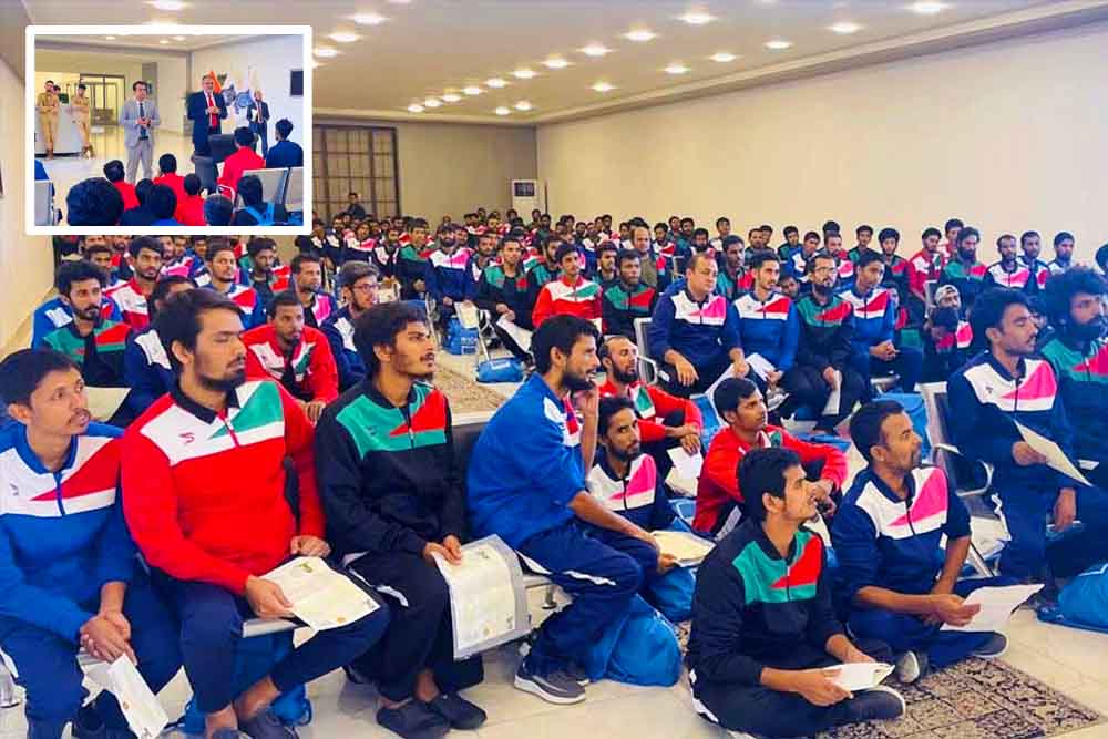 লিবিয়া থেকে দেশে ফিরলেন ১৭৬ বাংলাদেশি