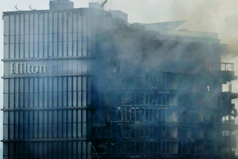 নেপালে বাংলাদেশি পরিবার হামলার শিকার, রাষ্ট্রদূতের গাড়ি ভাঙচুর