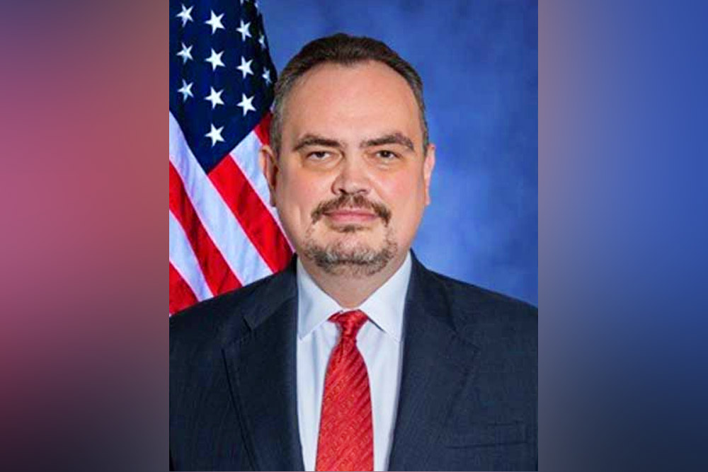 বাংলাদেশে মার্কিন রাষ্ট্রদূত হিসেবে ব্রেন্ট ক্রিস্টেনসেনকে ট্রাম্পের মনোনয়ন