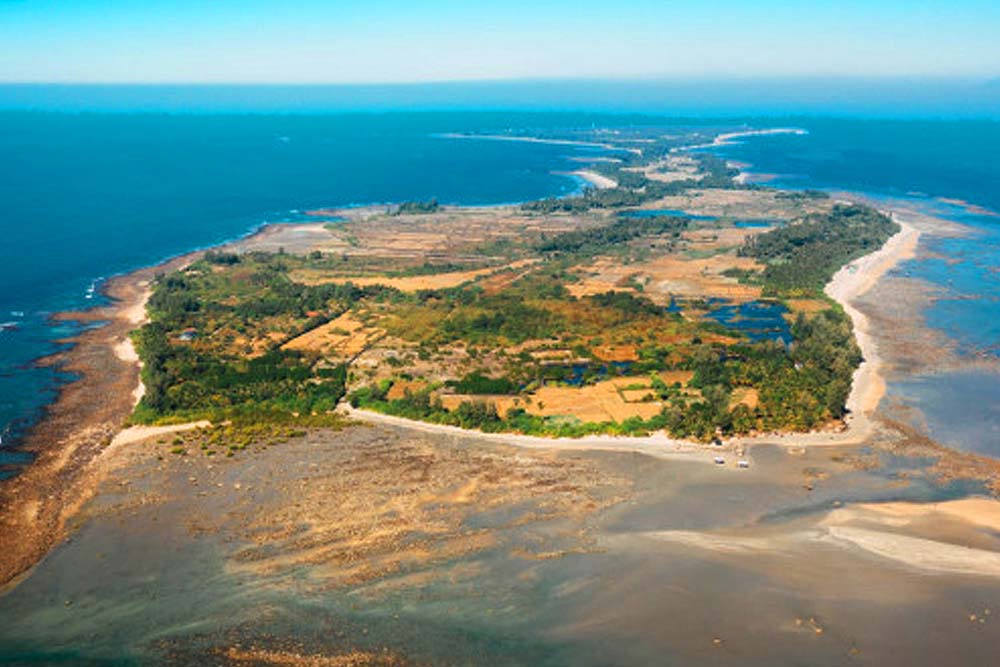 সেন্ট মার্টিন আবার খুলছে পর্যটকদের জন্য: মানতে হবে ১২টি নির্দেশনা