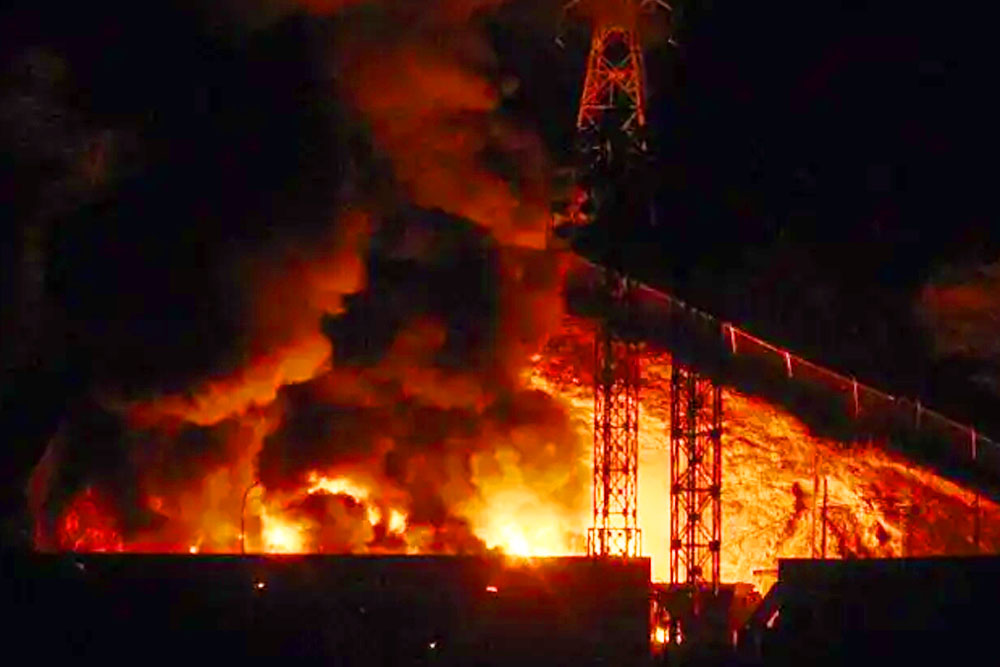 ভেনেজুয়েলায় যুক্তরাষ্ট্রের হামলা সার্বভৌমত্বের লঙ্ঘন: নিন্দায় রাশিয়া-ইরান, ইইউর উদ্বেগ