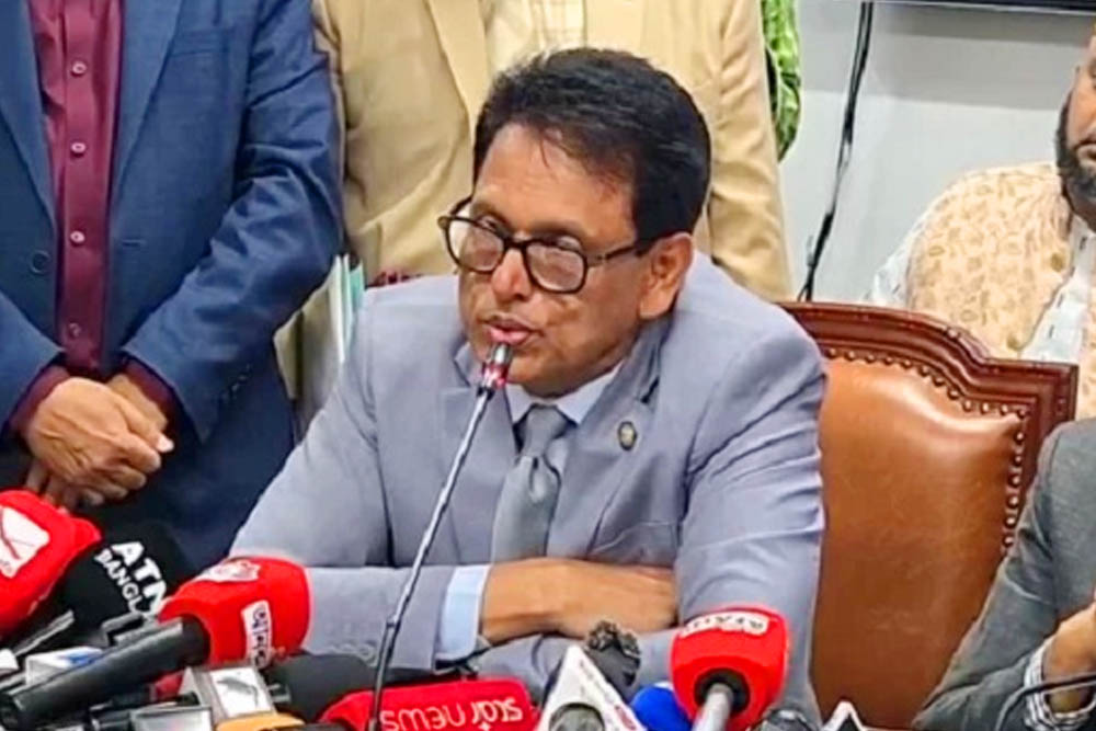 ইংলিশ মিডিয়াম স্কুলগুলো রেগুলেটরিতে আনতে ব্যবস্থা নিতে হবে: শিক্ষামন্ত্রী