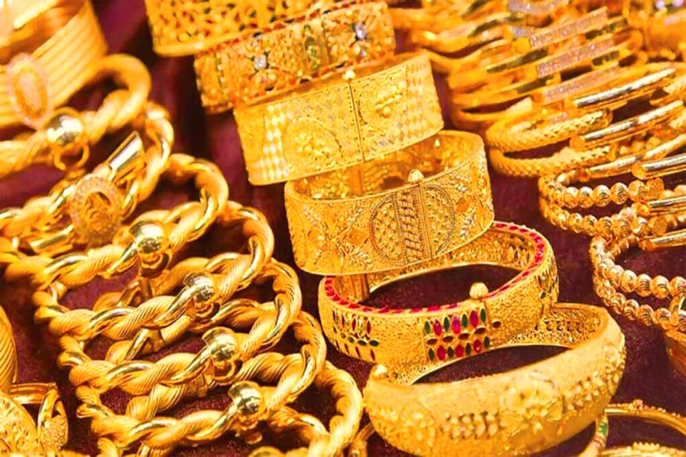 স্বর্ণের দাম কমলো ১২০৭২ টাকা