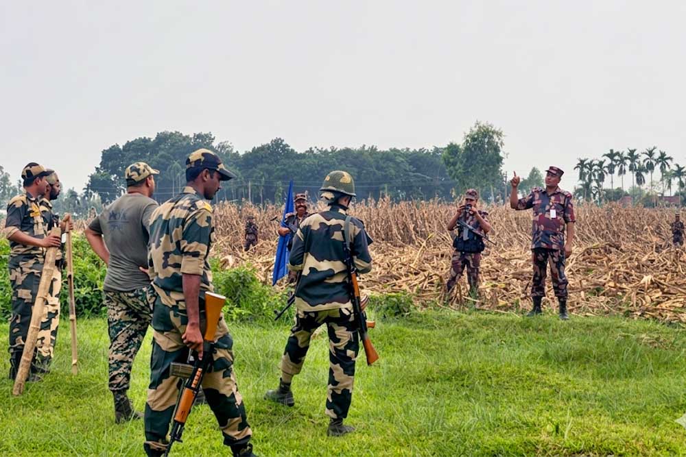 সীমান্তে খুঁটি স্থাপনের চেষ্টা, বিজিবির বাধায় ফিরে গেল বিএসএফ