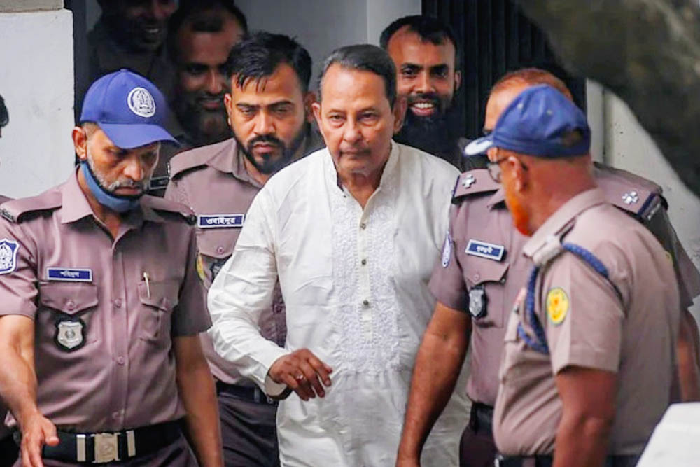 মানবতাবিরোধী অপরাধ: হাসানুল হক ইনুর ১০ বছরের কারাদণ্ড