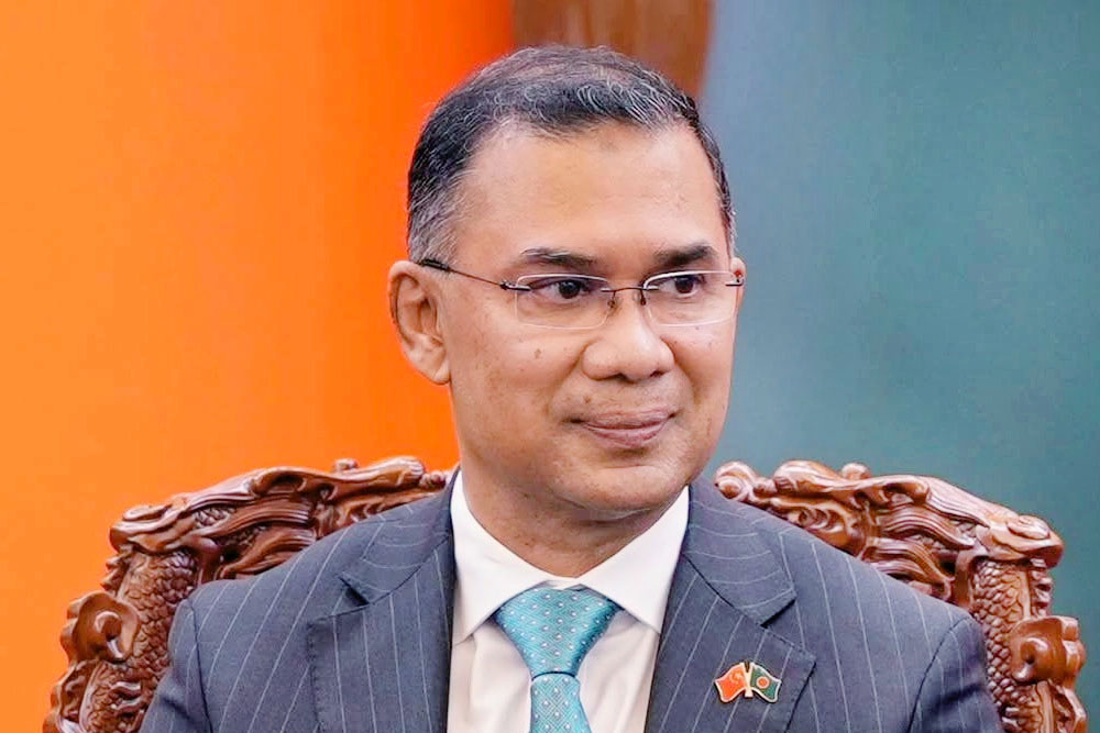 সরকারি অনুষ্ঠানের ব্যানার-ফেস্টুনে প্রধানমন্ত্রীর ছবি ব্যবহার নিষিদ্ধ