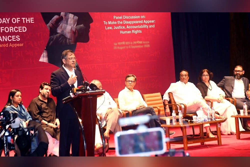 গুম করে কীভাবে রাখা হয়েছিল, নিজের বয়ানে বললেন স্বরাষ্ট্রমন্ত্রী সালাহউদ্দিন আহমদ